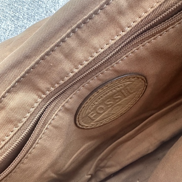 Used backpack in good condition - Picture 4 of 4